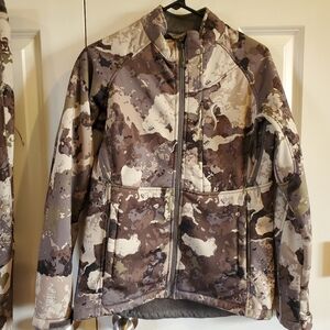 Prois Camo Jacket